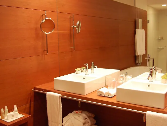 Aquafalls Nature 비에이라도미노